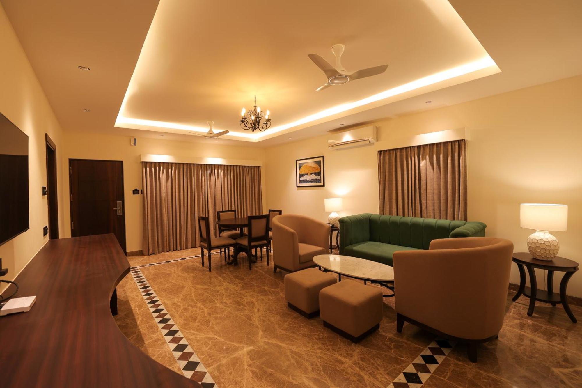 Poppys Vista Hotel Thirumurugan Poondi Exterior foto